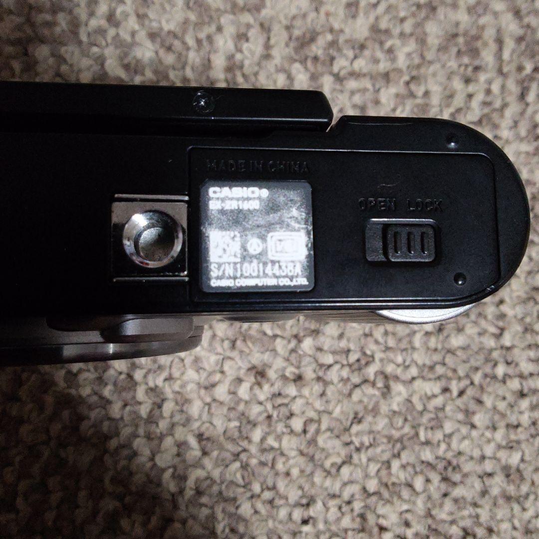 デジタルカメラ CASIO EX-ZR1600