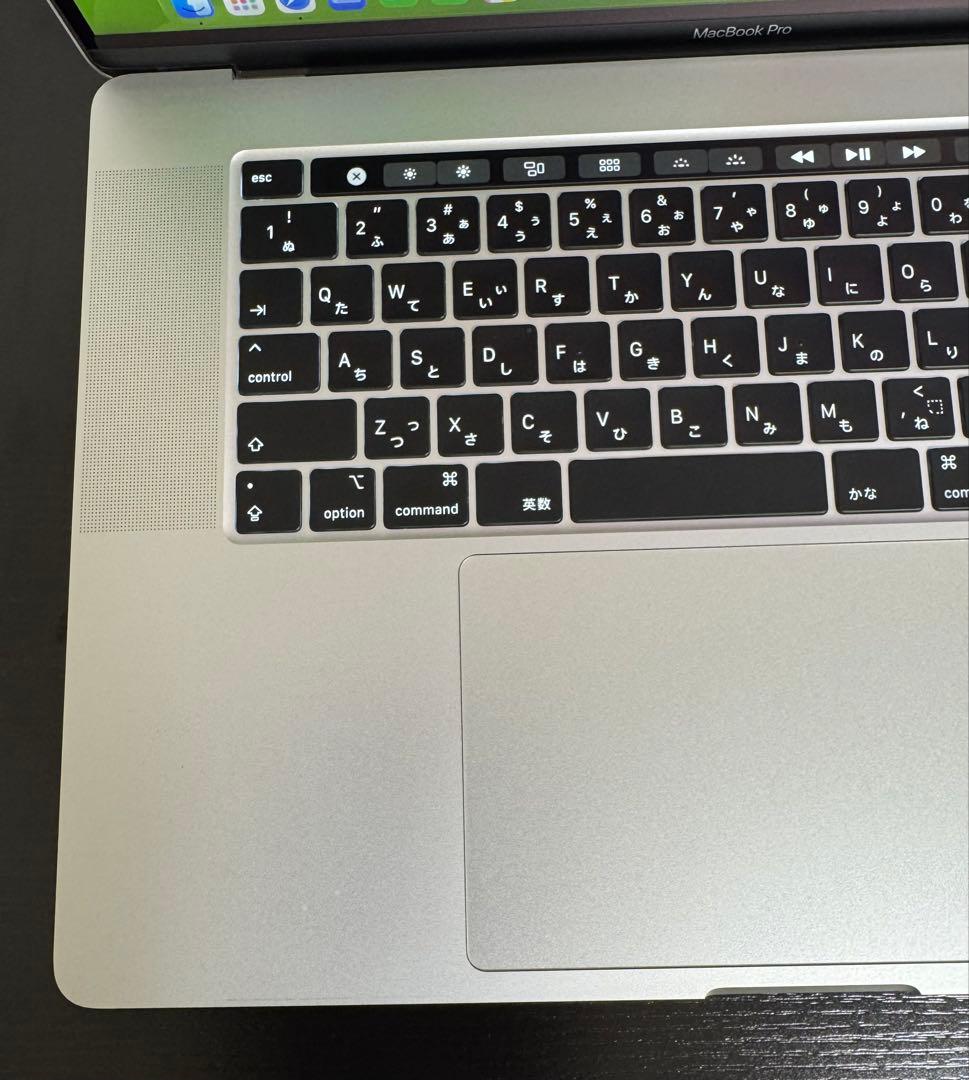 MacBookPro i9 32GB 1TB 充放電147回 バッテリー93%