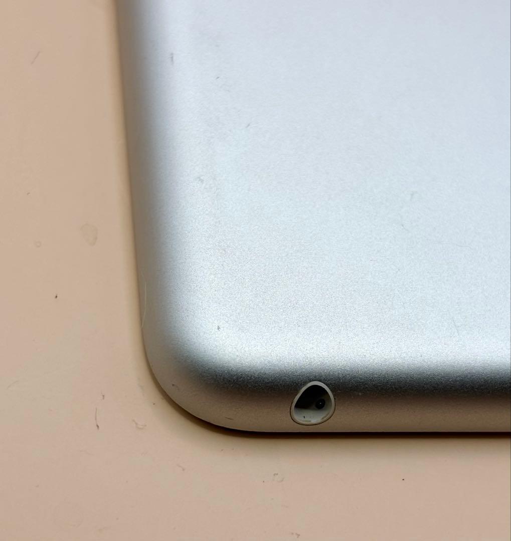 iPad (第9世代) スペースグレー 64GB 本体