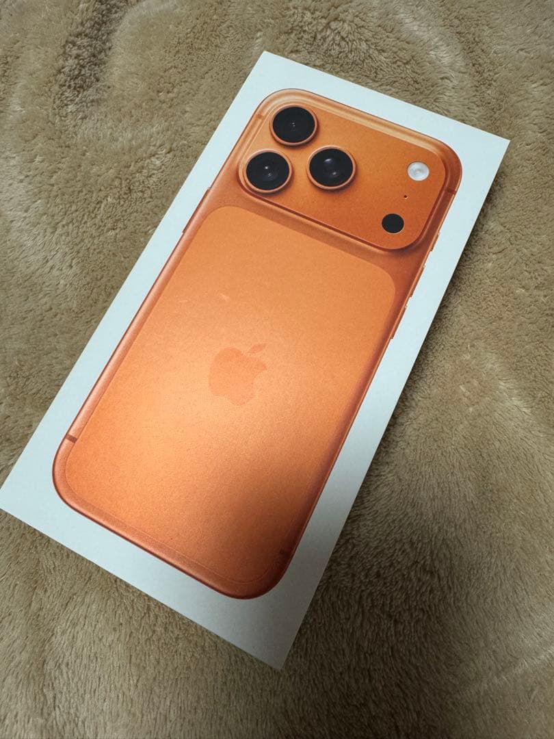 Apple iPhone 17 pro コズミックオレンジ　本体　新品　未開封