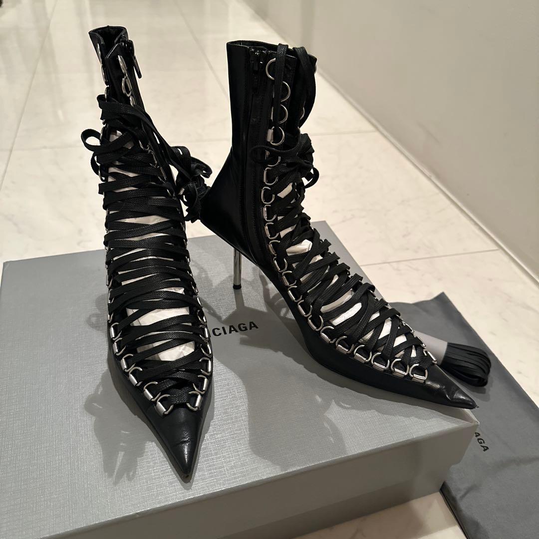 ビ*ズ様 バレンシアガ　レースアップシューズ