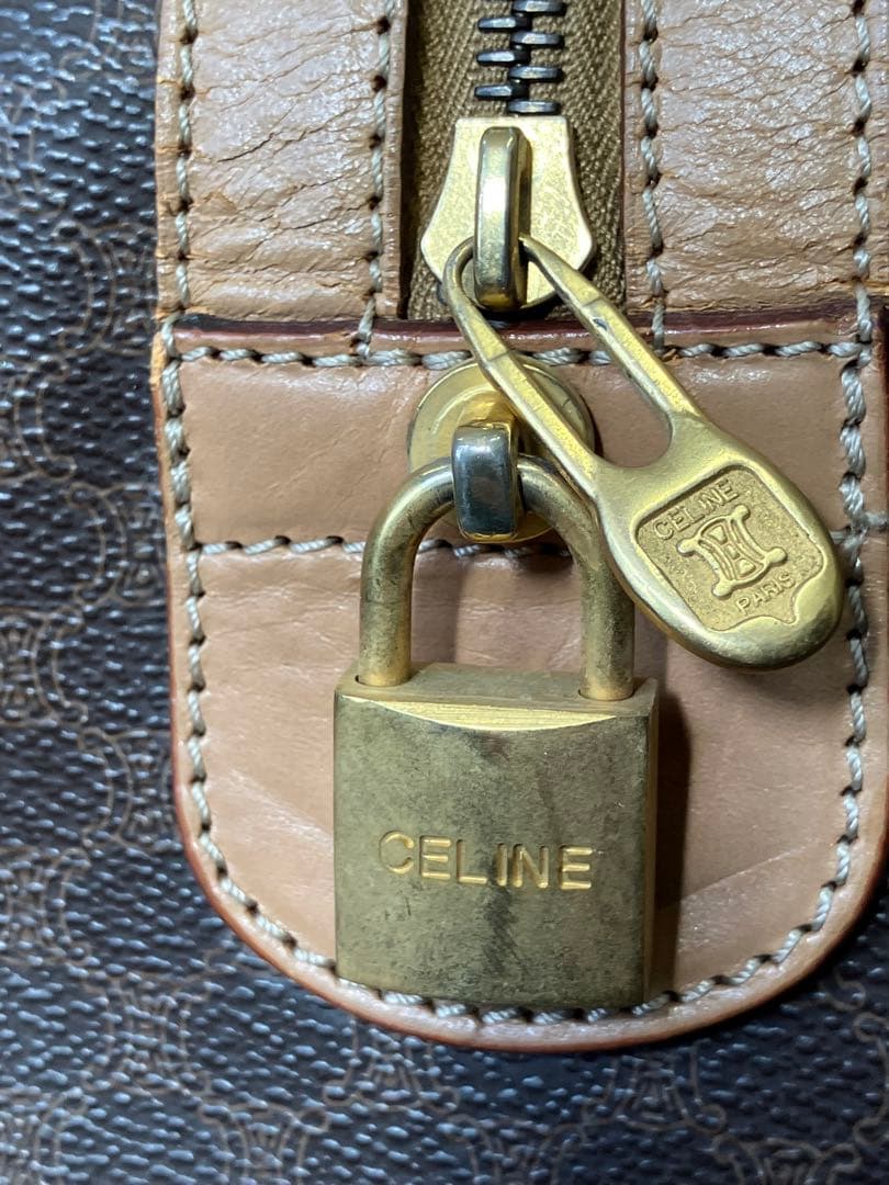 コージー！セリーヌ マカダム ボストンバッグ カデナ＆クロシェット付き