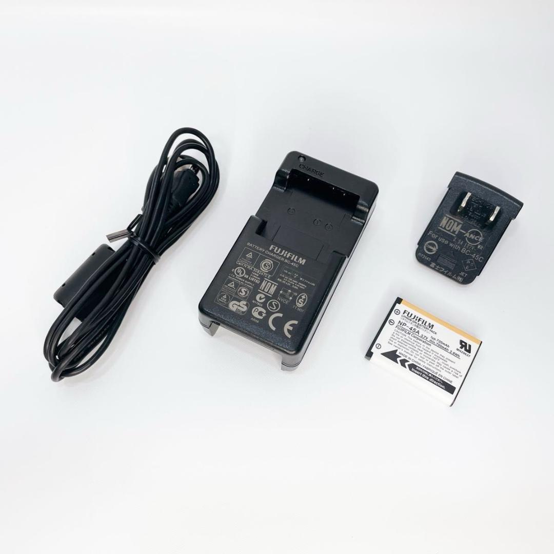 FUJIFILM FinePix Z900EXR レッド 赤 美品 箱 ケース付