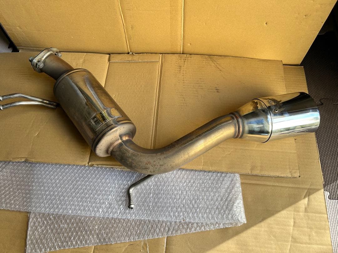 デリカd5CV1Wガナドールマフラー