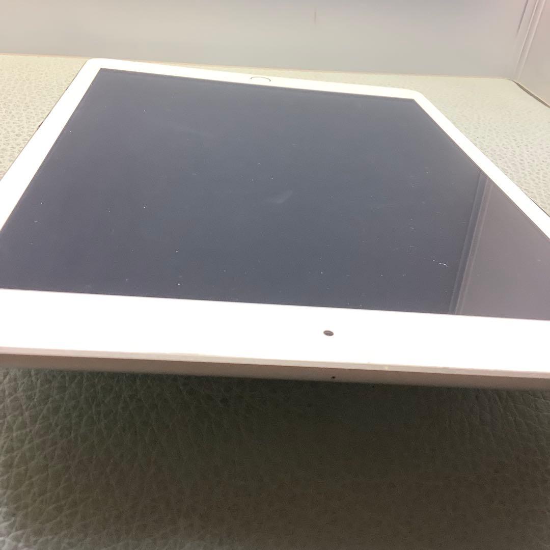 iPad 7世代32G wifi PSEバッテリー新品100%