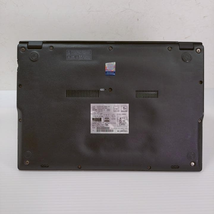 富士通 8世代i5【美品・軽量】ノートパソコン Windows11正規品