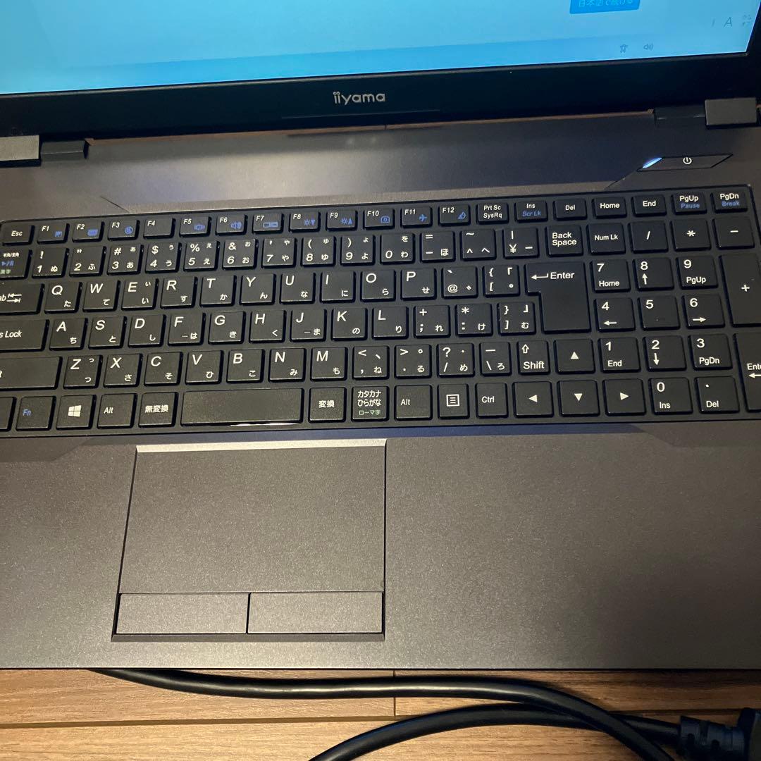 ノートパソコン　イイヤマ　iiyama 15.6型　Windows11