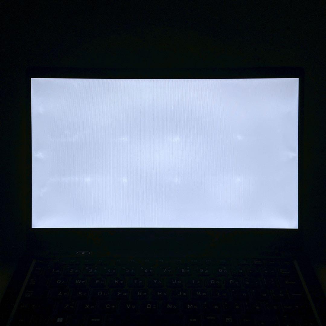 G83/HV 第11世代★近年 16GB／軽量13.3インチノートPC 623