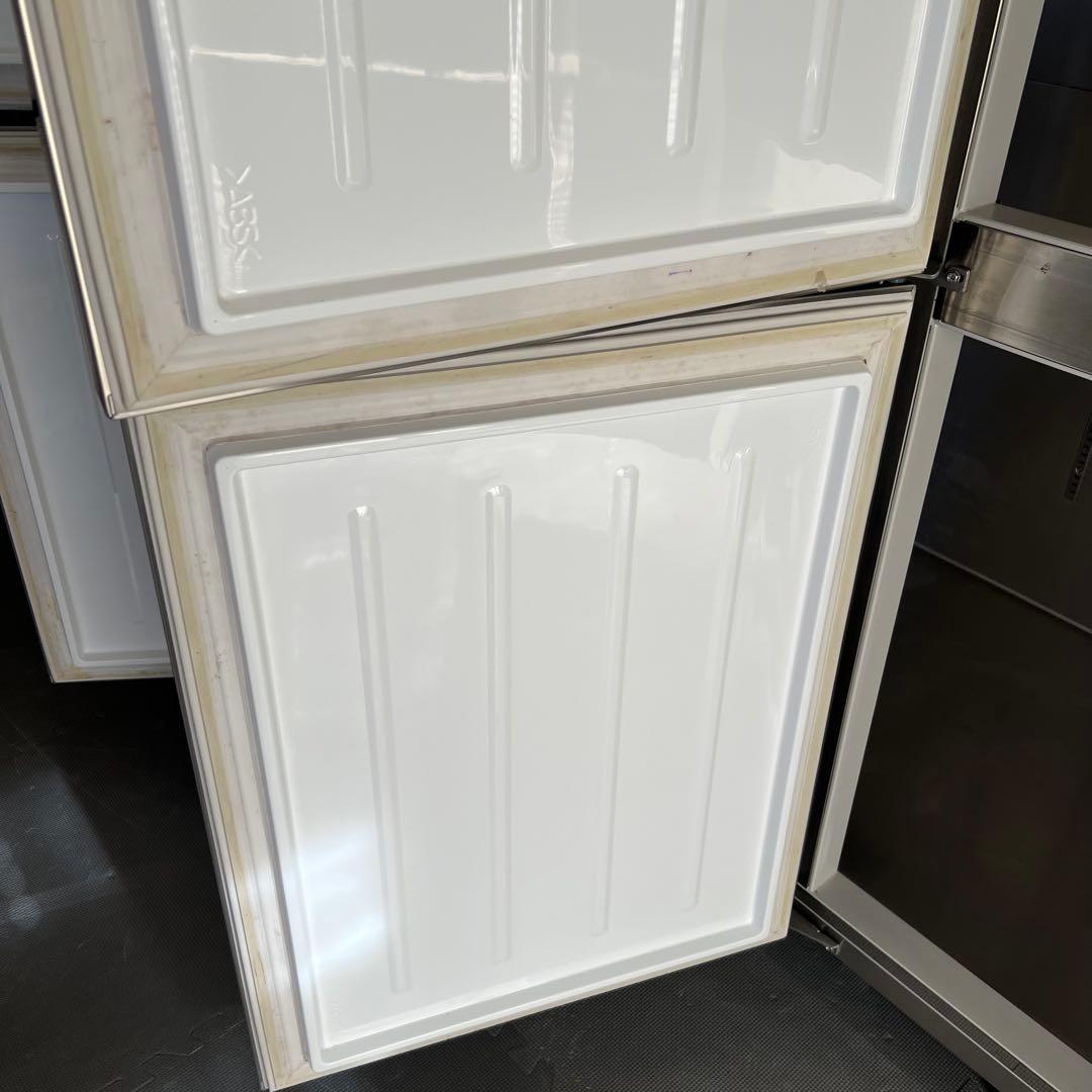 大和冷機　冷凍庫縦型 　623SS-EC エコ蔵くん　定価1,753,400円