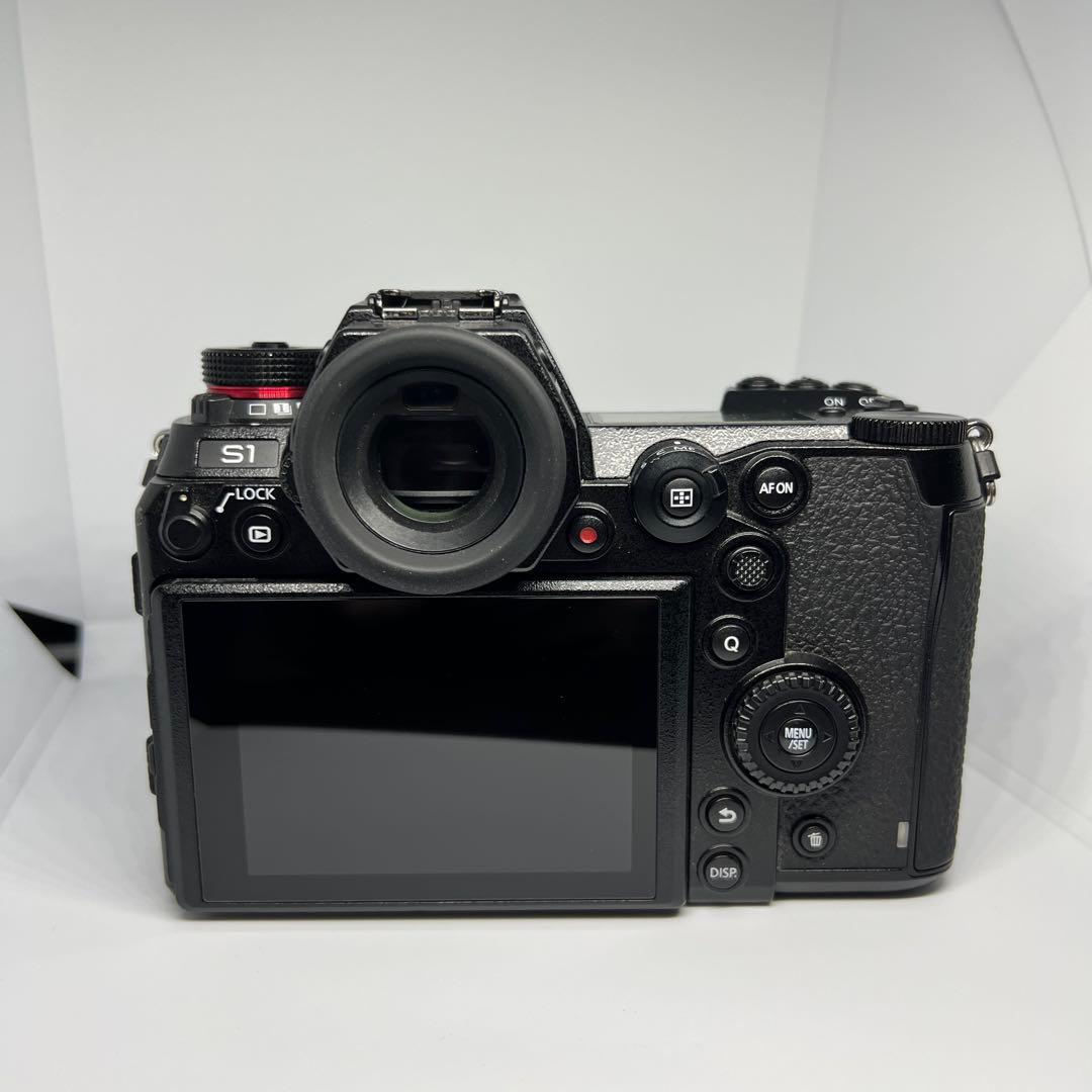 （本日限定大特価）Panasonic LUMIX S1