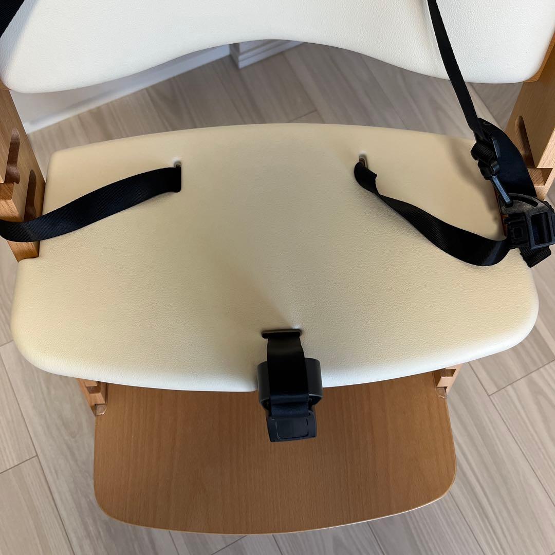 ビヨンドジュニア　ハイチェア【テーブル、ブラケットなし】