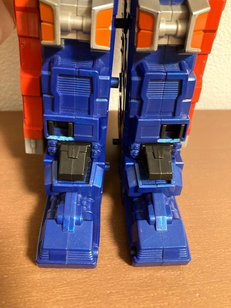 トランスフォーマー 総司令官 ギャラクシーコンボイ GC-01
