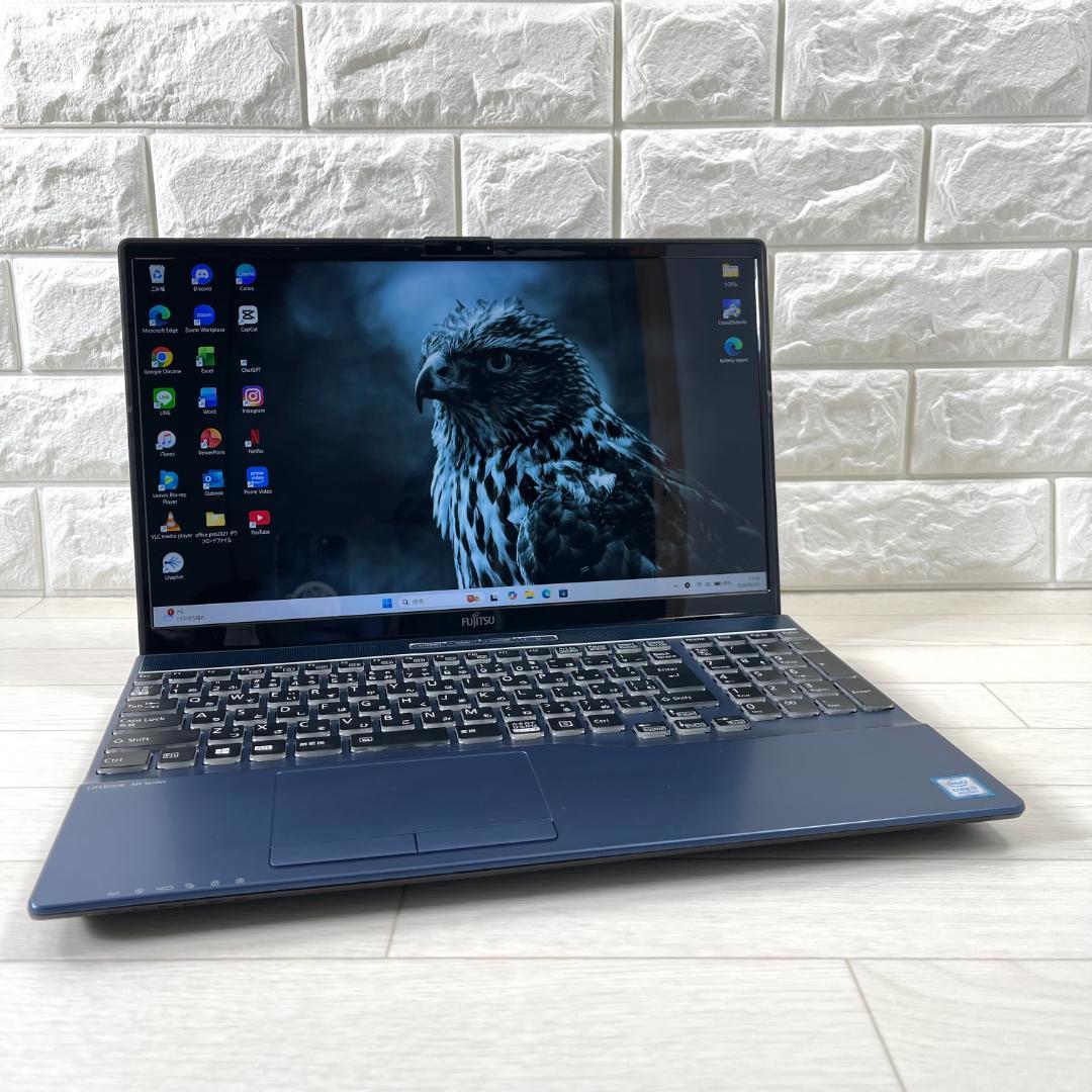 富士通 第9世代 i7 新品SSD512＋HDD メモリ16 ノートパソコン