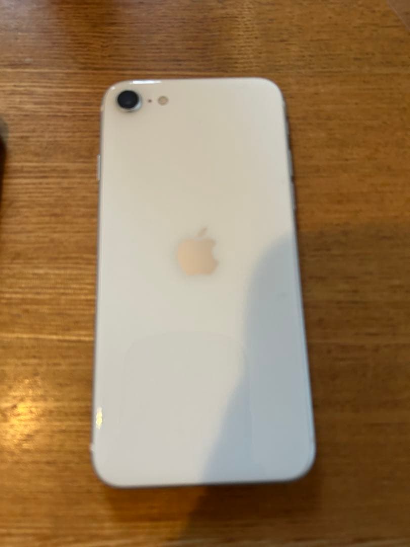 iPhone SE 第2世代　ホワイト 64GB SIMフリー