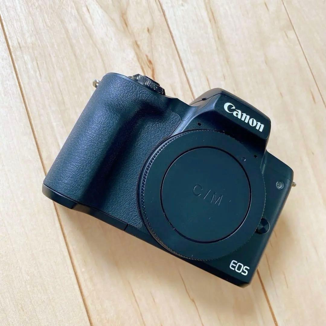 Canon EOS kiss M 【EF-M18-150 レンズキット】