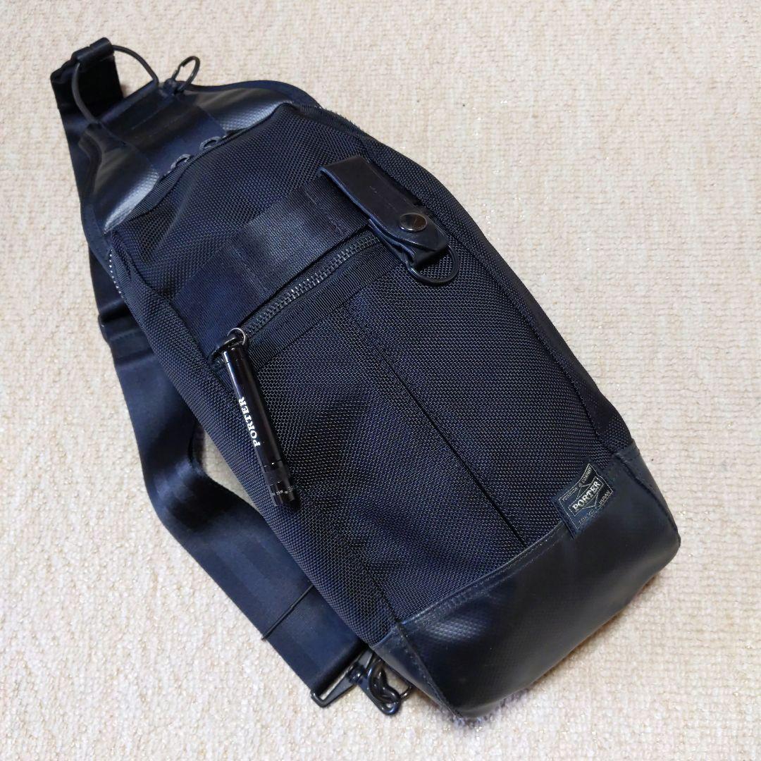 美品　PORTER　ポーター　ヒートスリング　ボディーバッグ　黒色