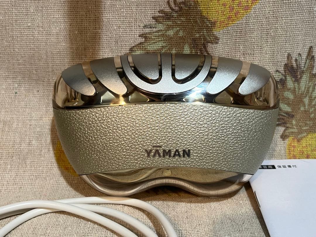 ま*☆様 【中古/美品】ヤーマン美顔器リフトロジー リフト EMS YJFD1N