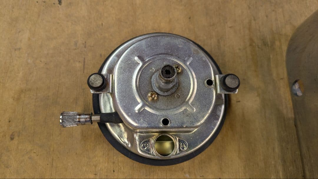 ☆ショベルヘッドパーツT　メーター＆メーターダッシュ（鍵付き）☆