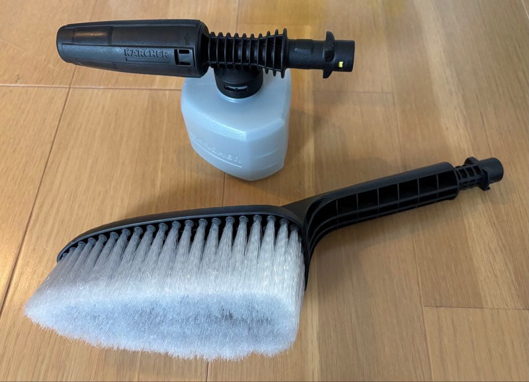 KARCHER 家庭用高圧洗浄機 K 2.020 数回使用　純正洗車セット付き