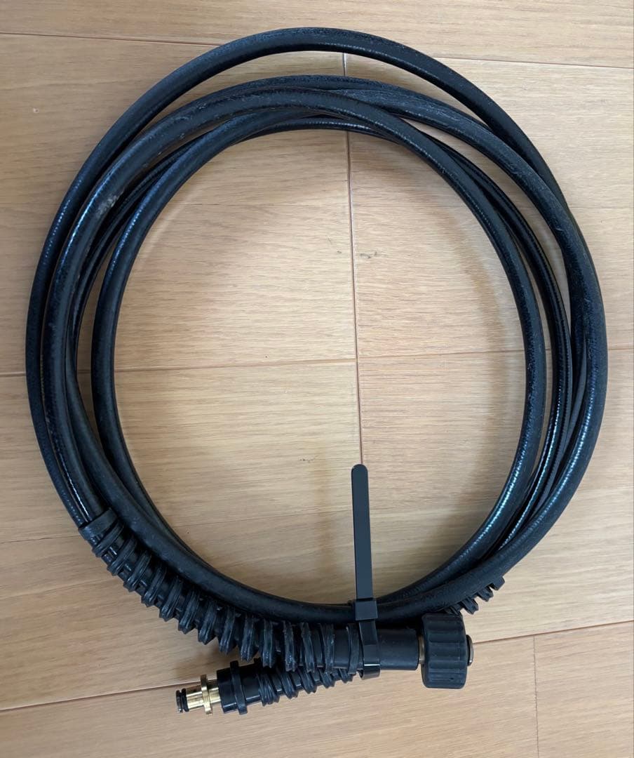 KARCHER 家庭用高圧洗浄機 K 2.020 数回使用　純正洗車セット付き