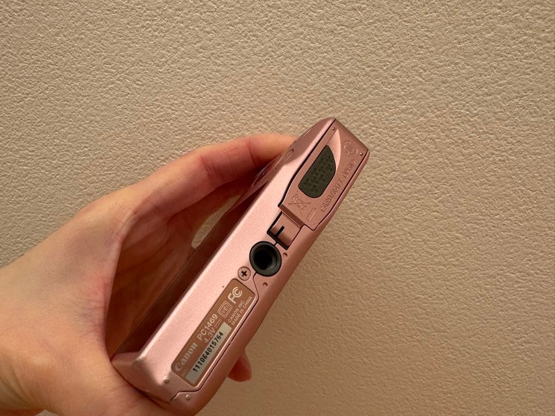 Canon IXY 200F デジカメ