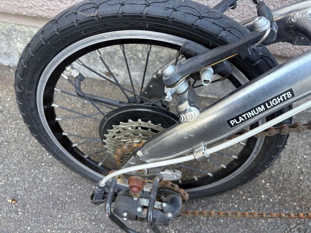 ルノー[RENAULT]PLATINUM LIGHT8(プラチナライト8)