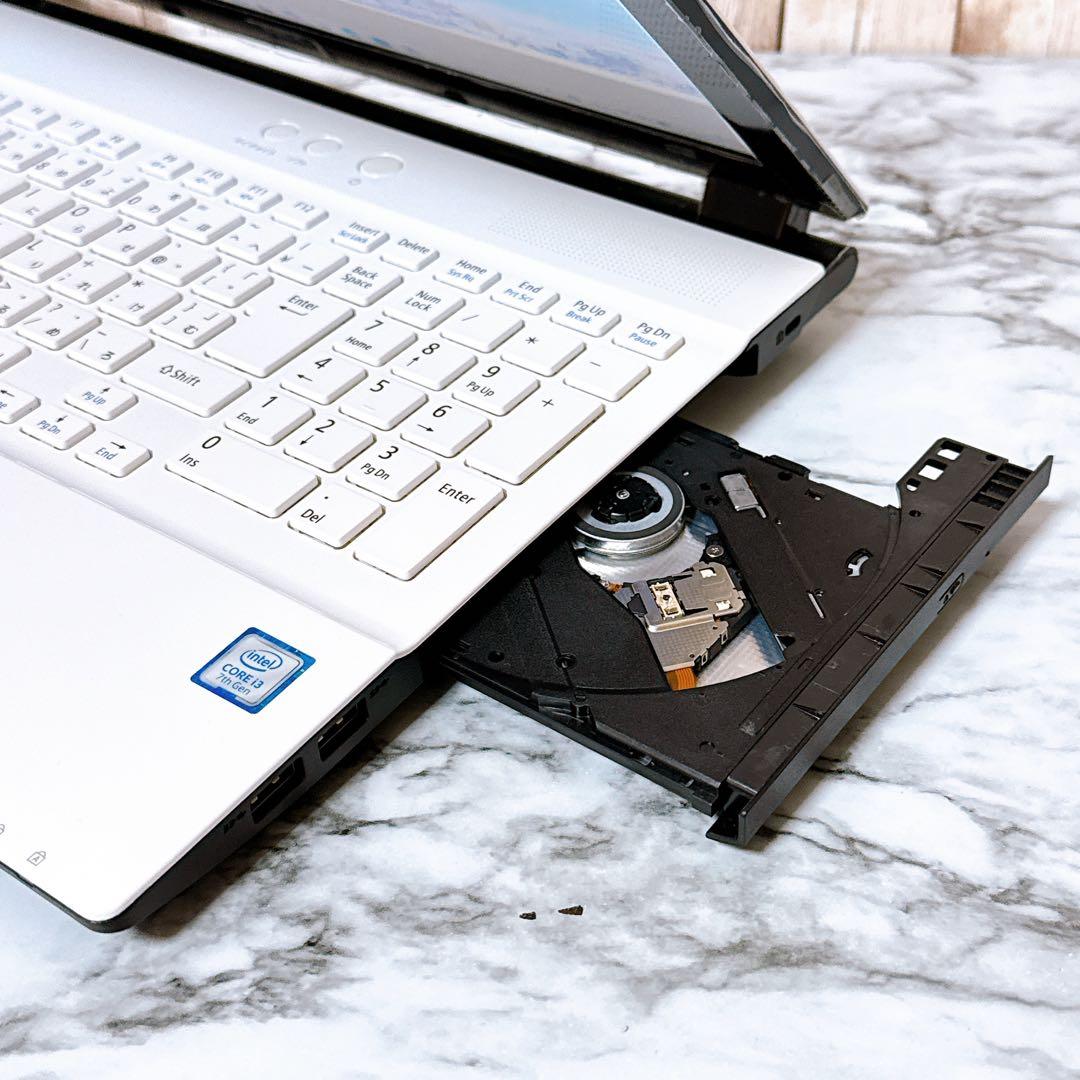 1台限定✨すぐ使えるノートパソコンPC 高性能i3＆爆速SSD/メモリ8GB