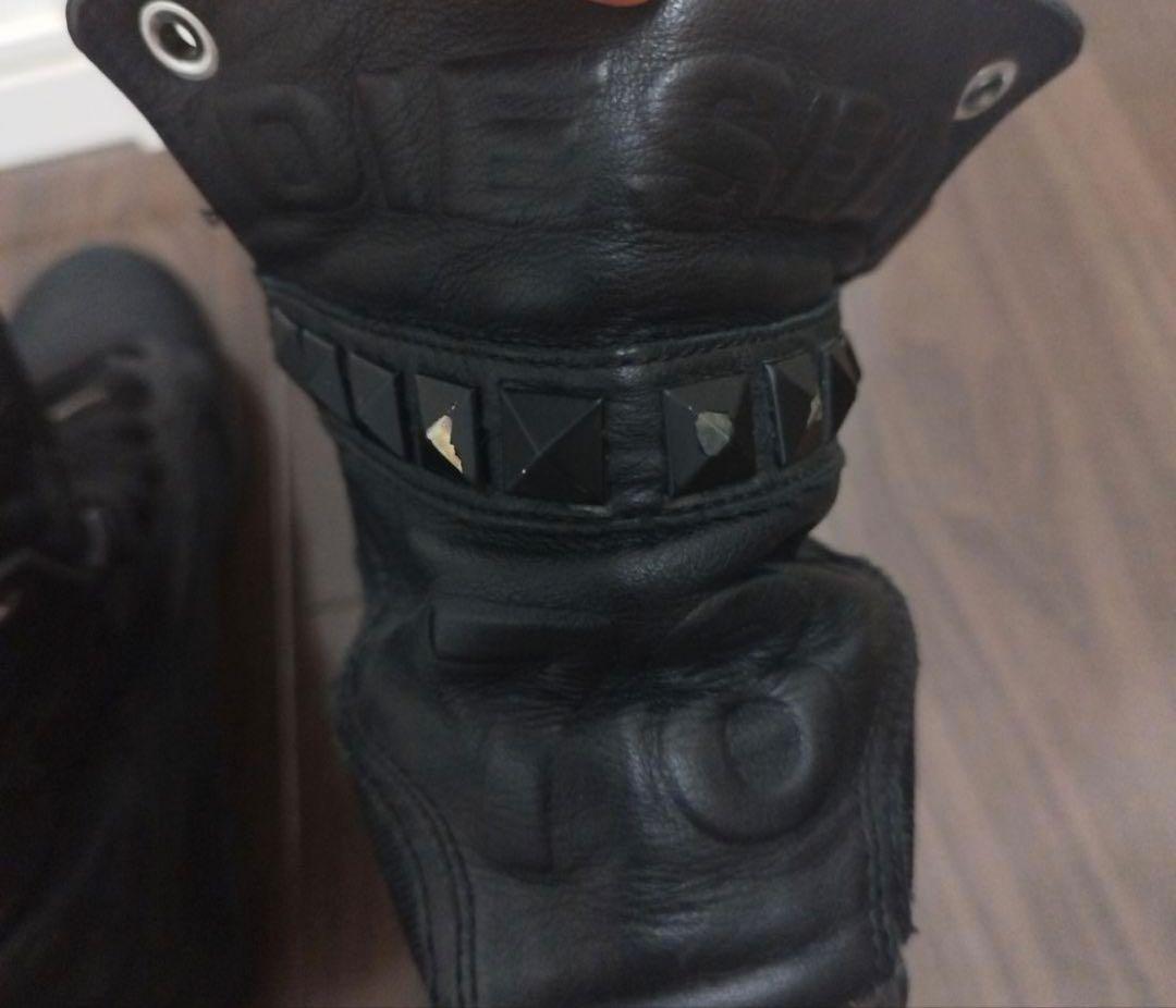 レア‼️ DIESEL スタッズ付きブラックスニーカー25.5㎝