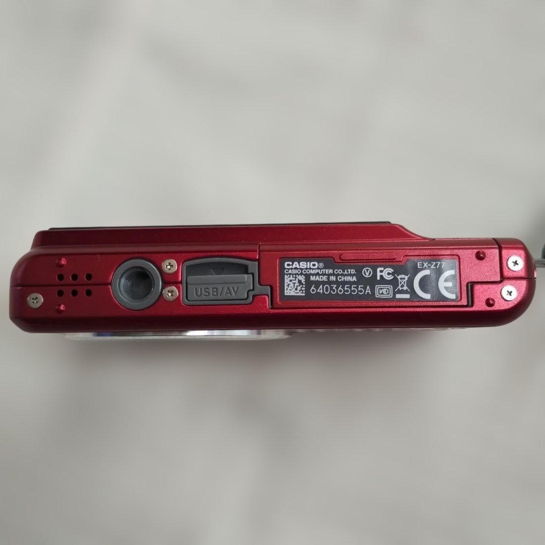 美品 CASIO EXILIM EX-Z77 コンパクトデジタルカメラ　デジカメ