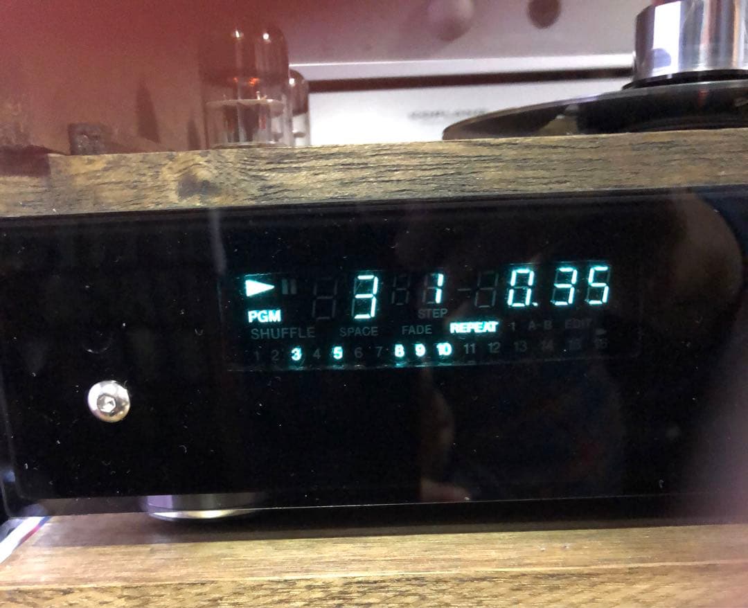 【超クール❗️特値】Garage CD player with 2 tubes⑥