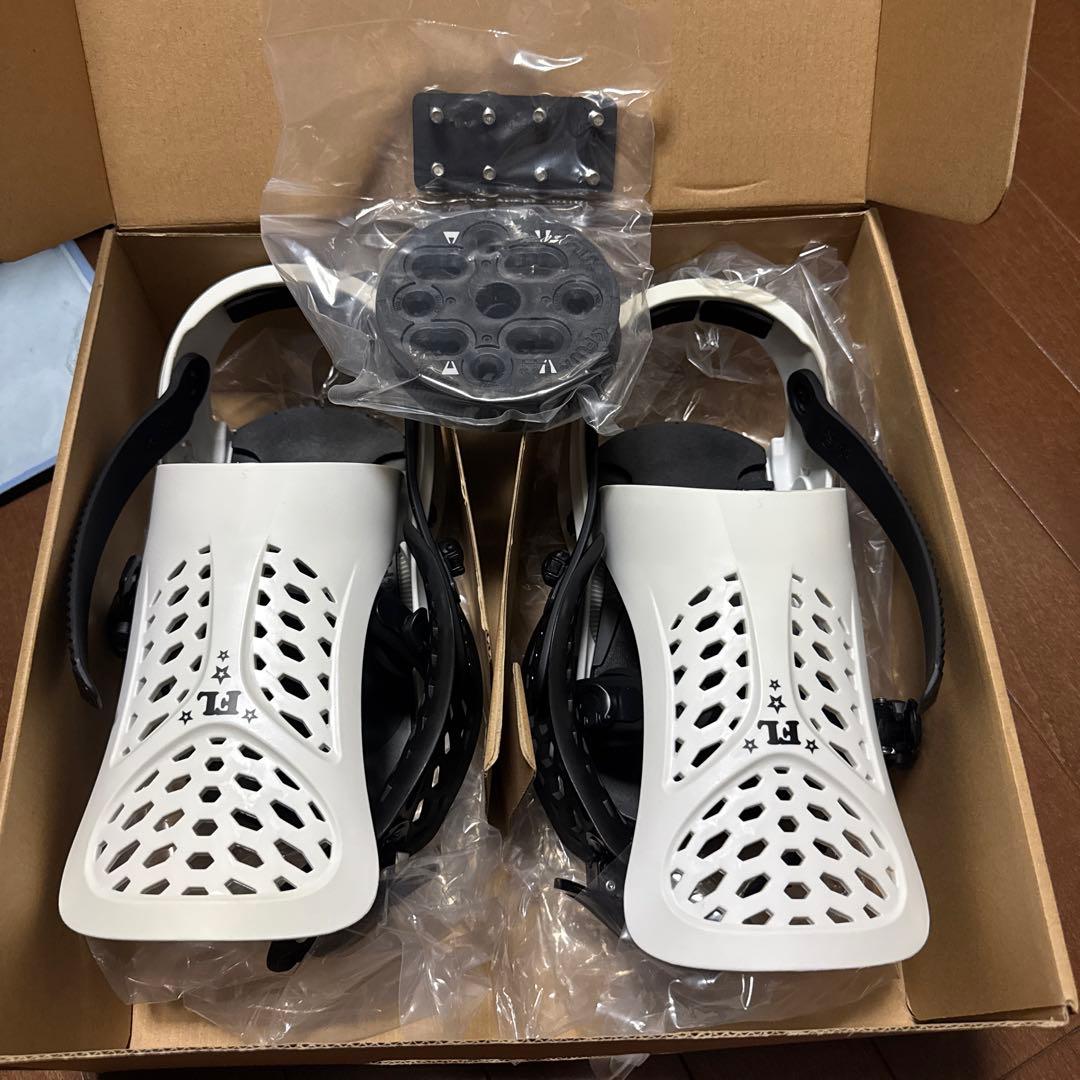 FLUX FFL01X スノーボード ビンディング ホワイト