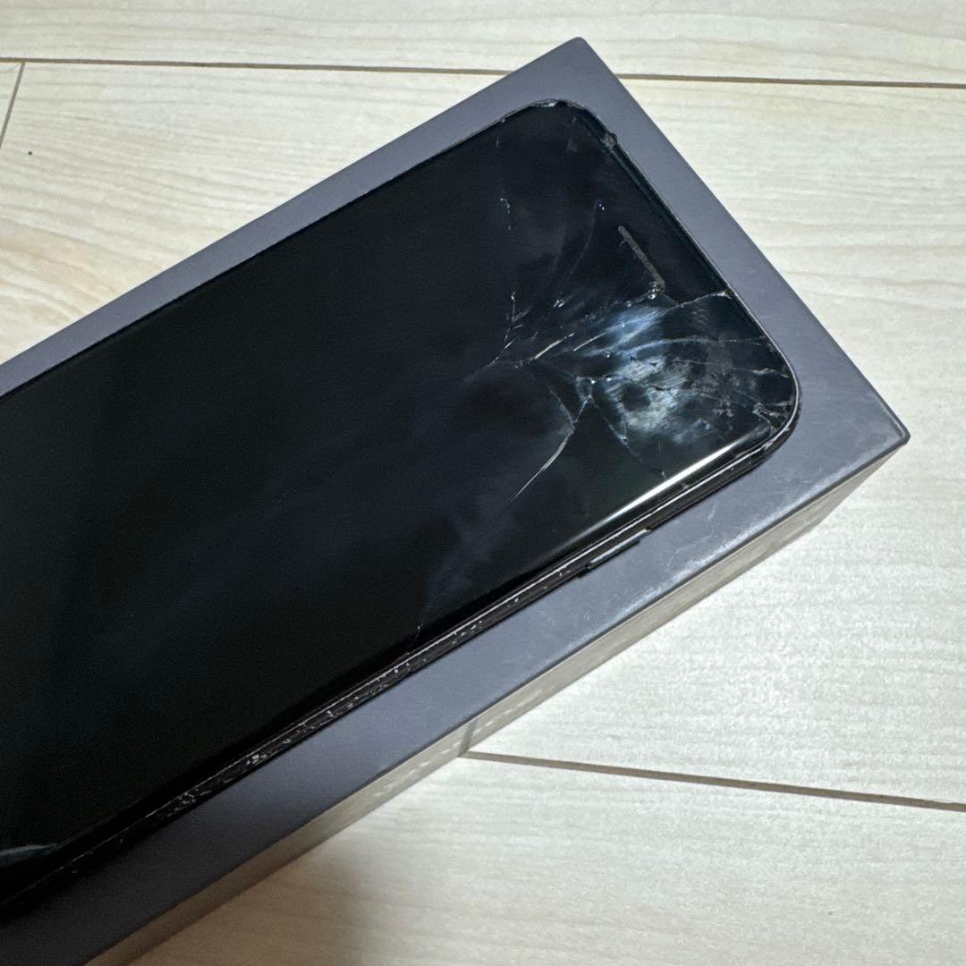 iPhone8 スペースグレイ