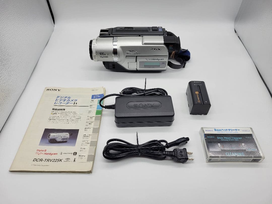 ビデオカメラ DCR-TRV225k