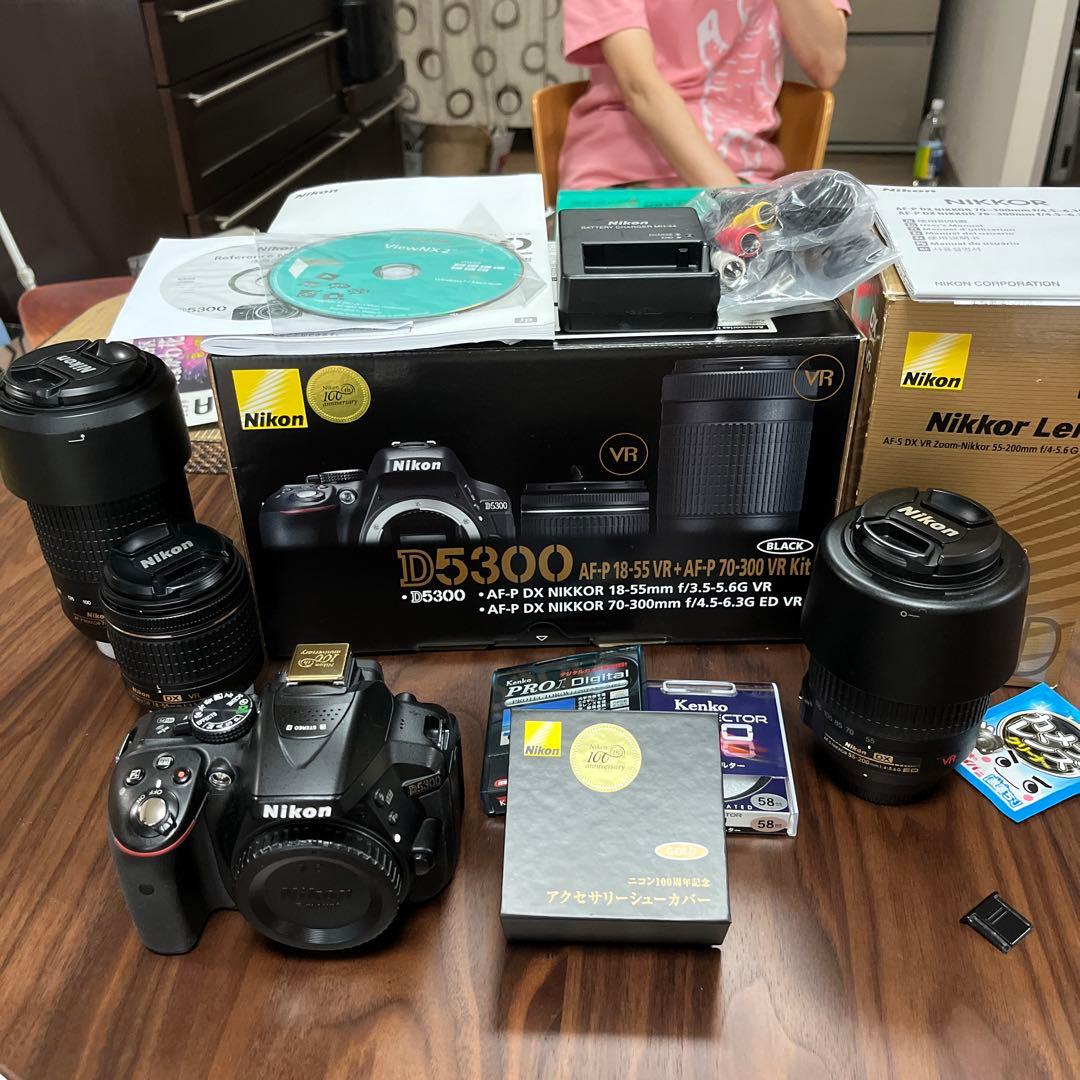 【超美品】　Nikon D5300 デジタル一眼レフカメラ レンズ3本セット