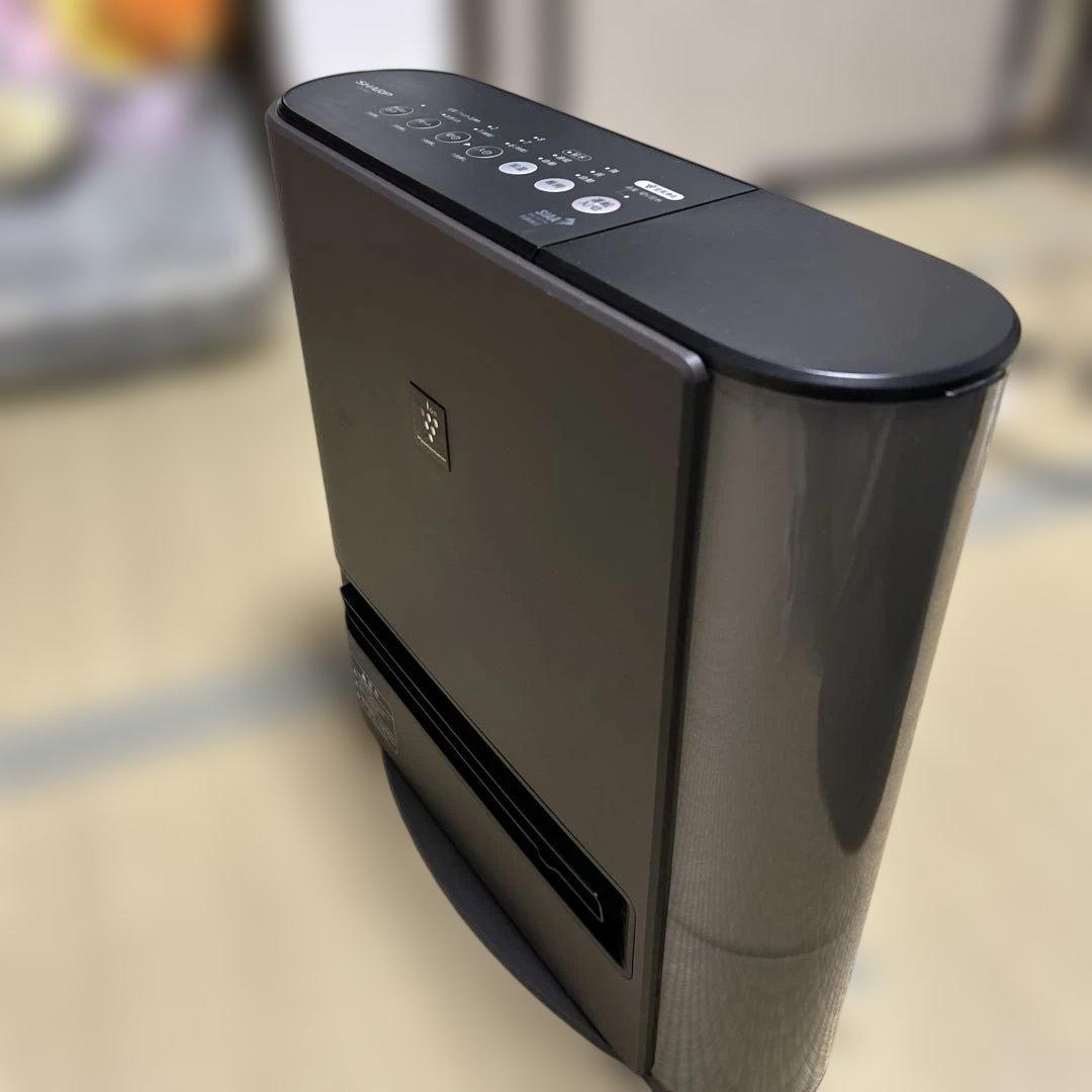 SHARP プラズマクラスター セラミックファンヒーター　2023年製　黒