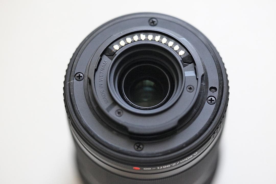 Olympus M.ZUIKO DIGITAL 40-150mm 、Q818