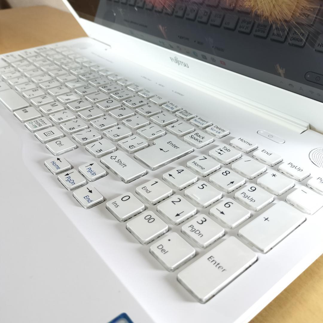 【訳アリ】ノートPC i7 メモリ16GB Windows11 SSD 富士通