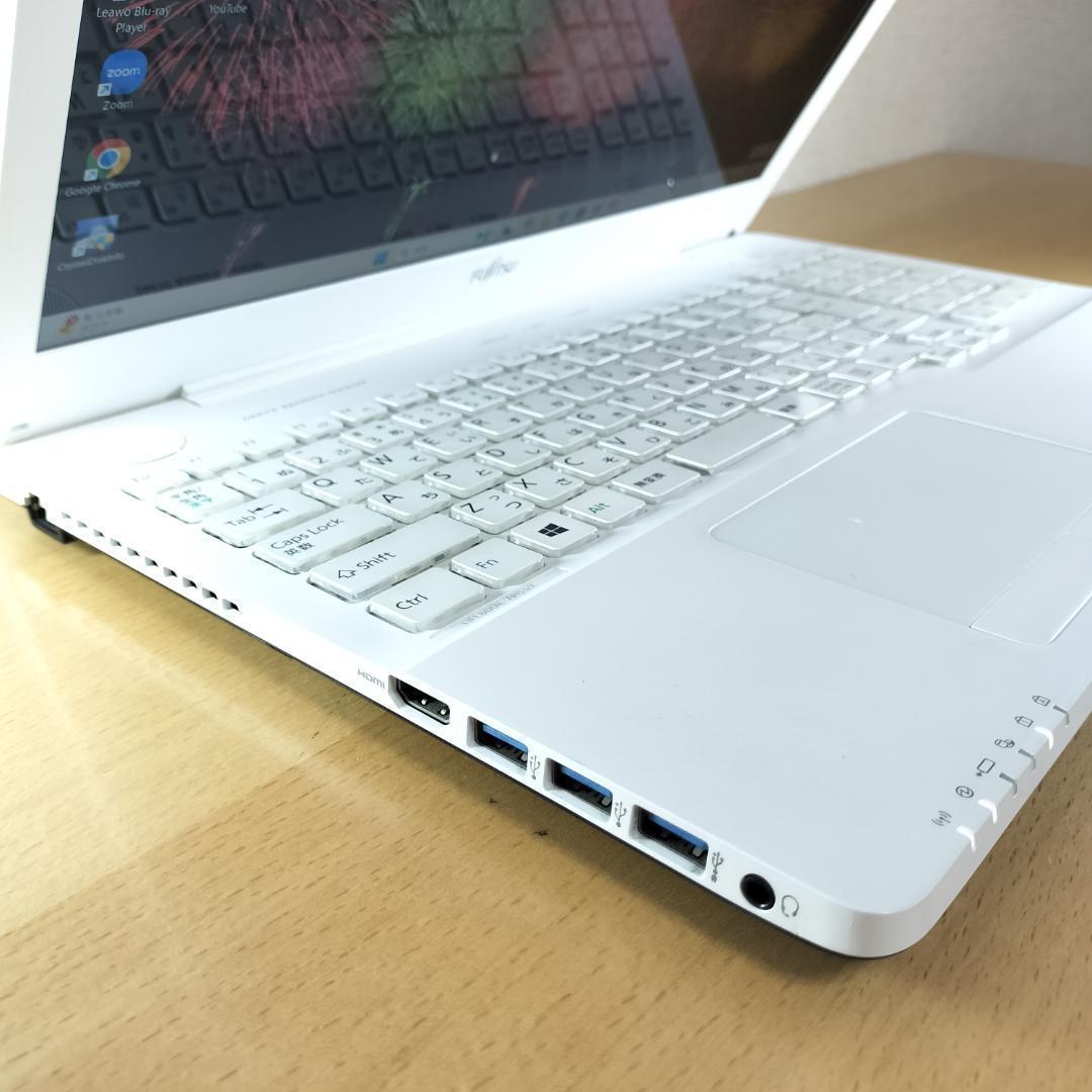 【訳アリ】ノートPC i7 メモリ16GB Windows11 SSD 富士通