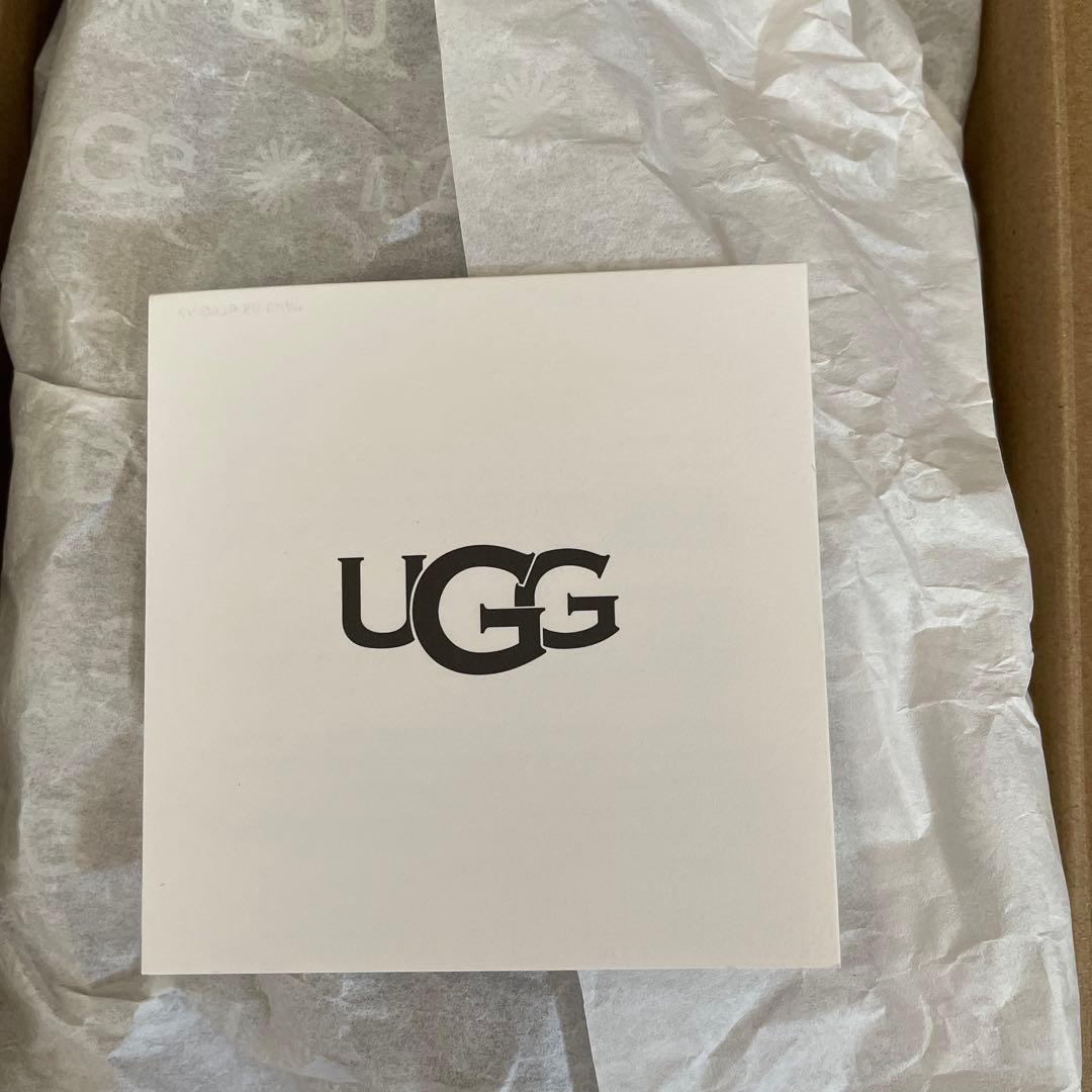 UGGモカシン(キャメル)早い者勝ち