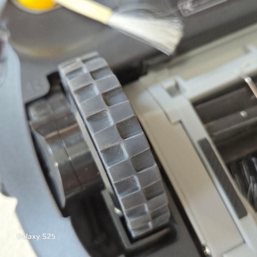 [美品]iRobot アイロボットルンバ　ロボット掃除機 2022年ルンバ693