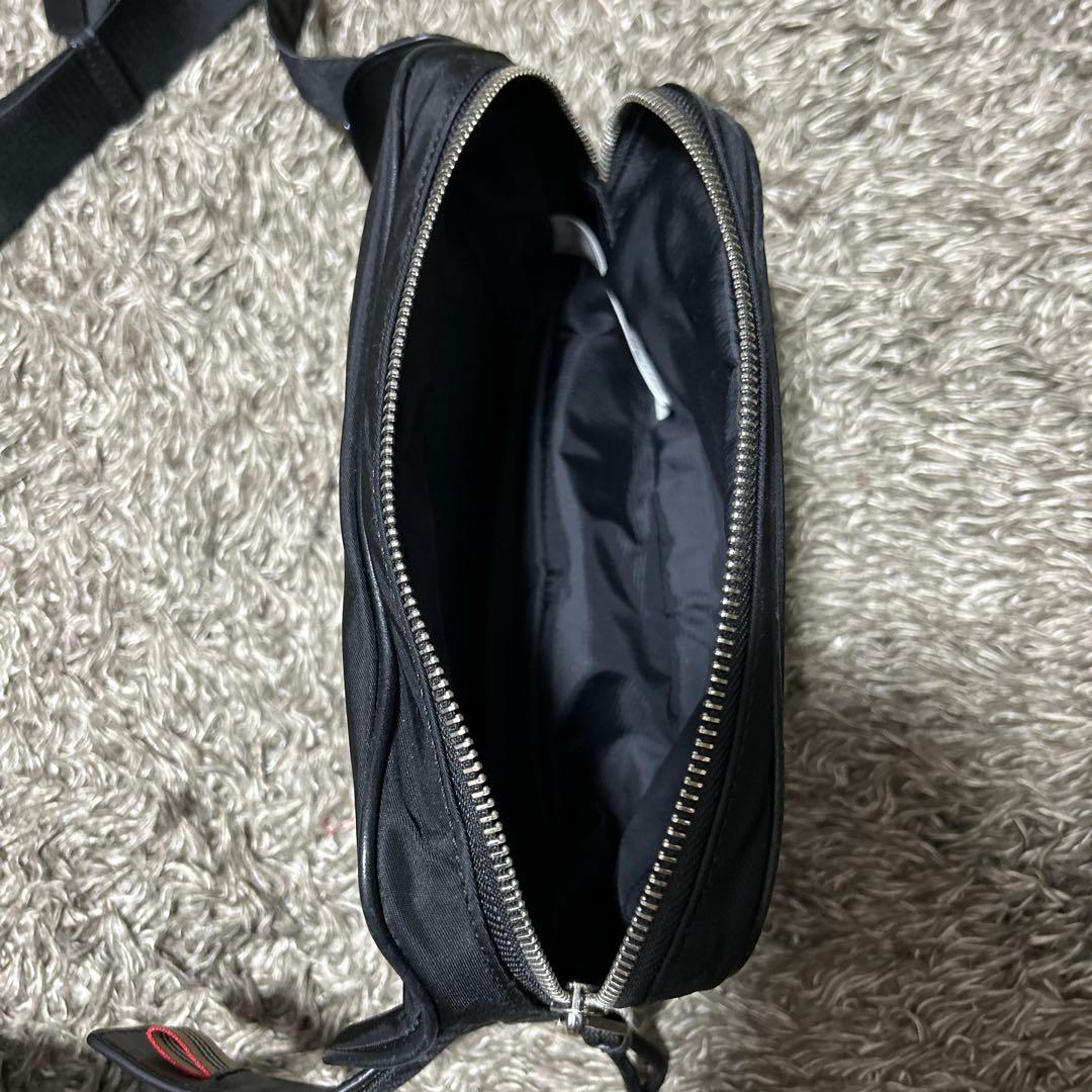 BURBERRY ボディバッグ・ウエストポーチ ブラック