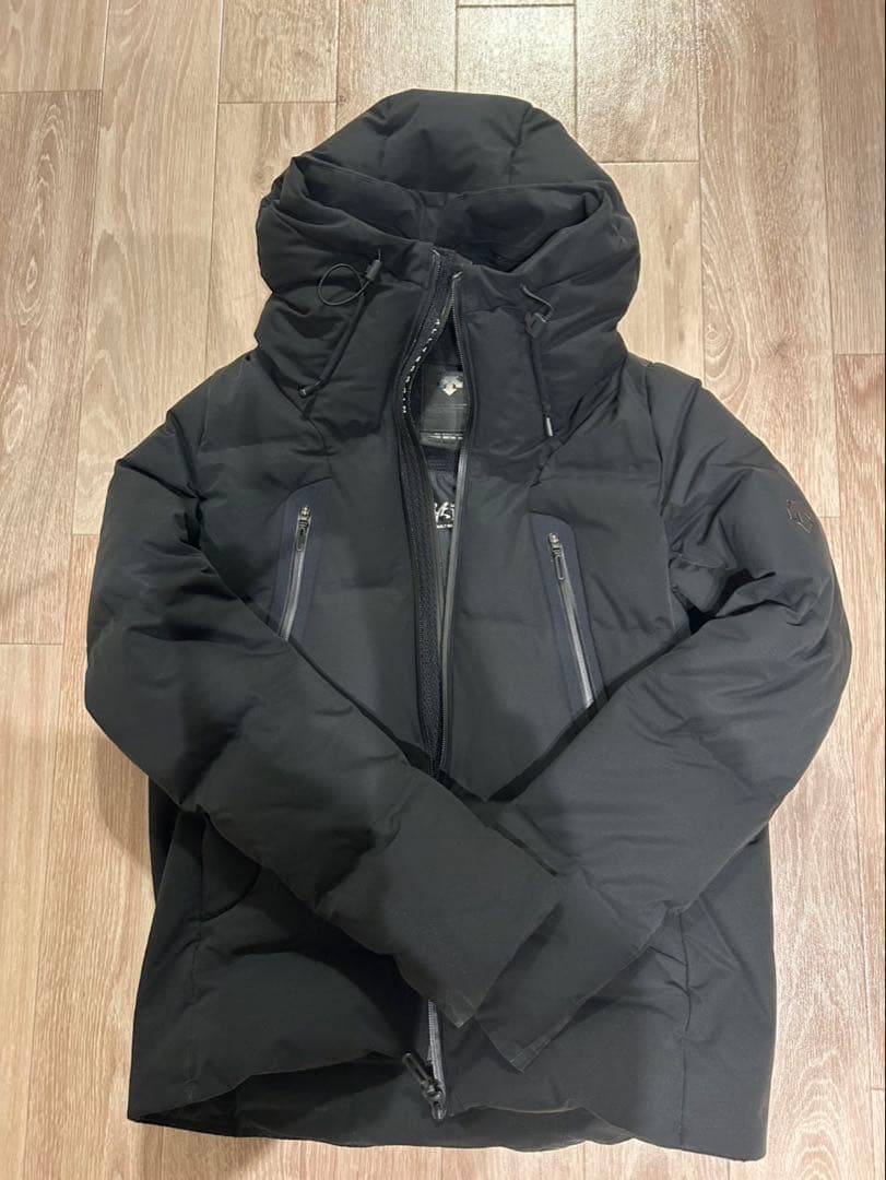 DESCENTE ALLTERRAIN マウンテニア　水沢ダウン