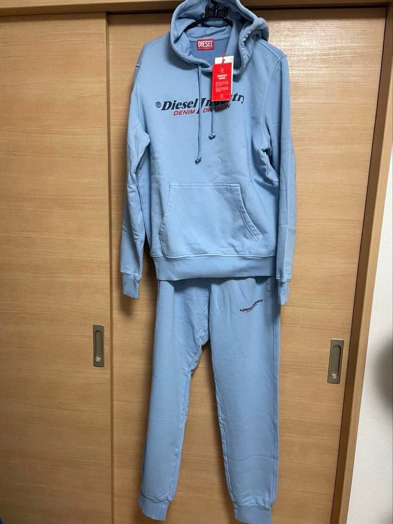 【新品未使用】Diesel フーディー ライトブルー スウェット セットアップ