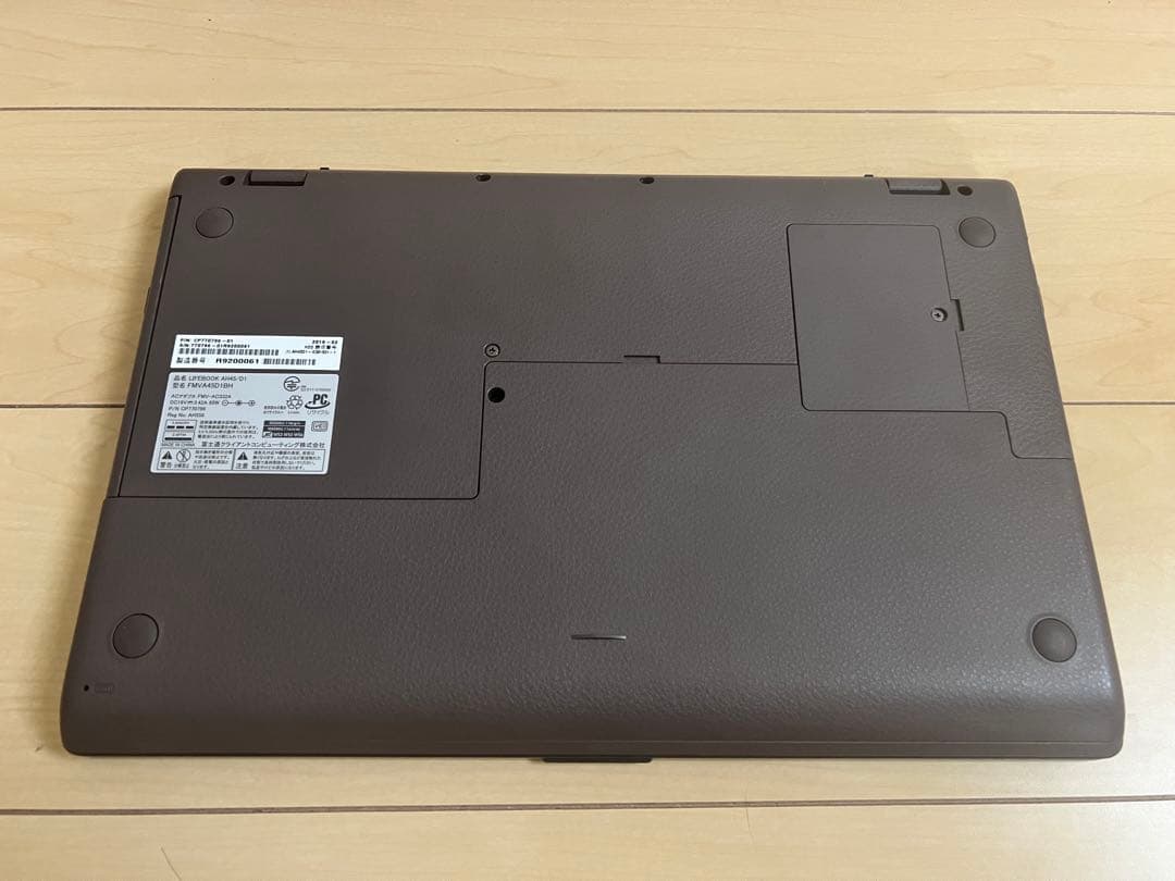 富士通 FMV AH45/D1 Core i3 高速SSD Windows11