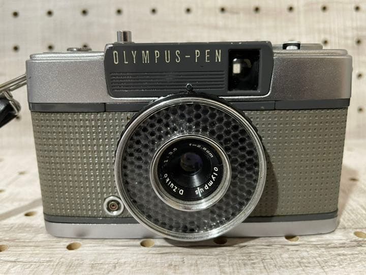 フィルムカメラ OLYMPUS PEN