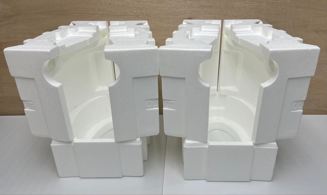 極美品　B&W 805S スピーカー元箱 左右シリアル連番ペア