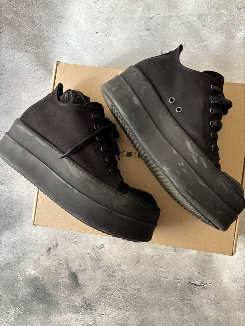 ダークシャドウ DRKSHDW　ダブルバンパーローカットスニーカー