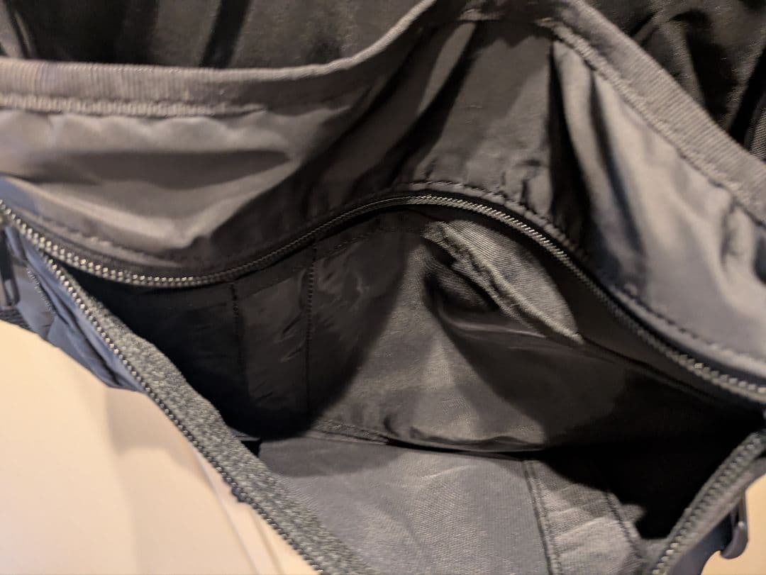 本日即日発送可　PORTER　エクストリーム　MESSENGER BAG