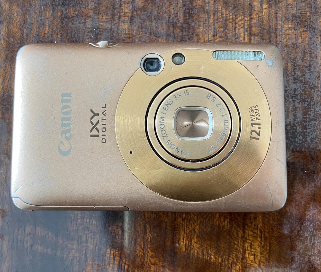 キヤノン　Canon IXY DIGITAL 210 IS ゴールド　現状品