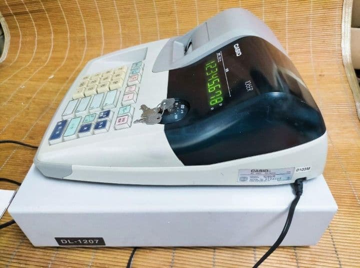 カシオレジスター　106ER　簡単便利特殊　送料込　611600